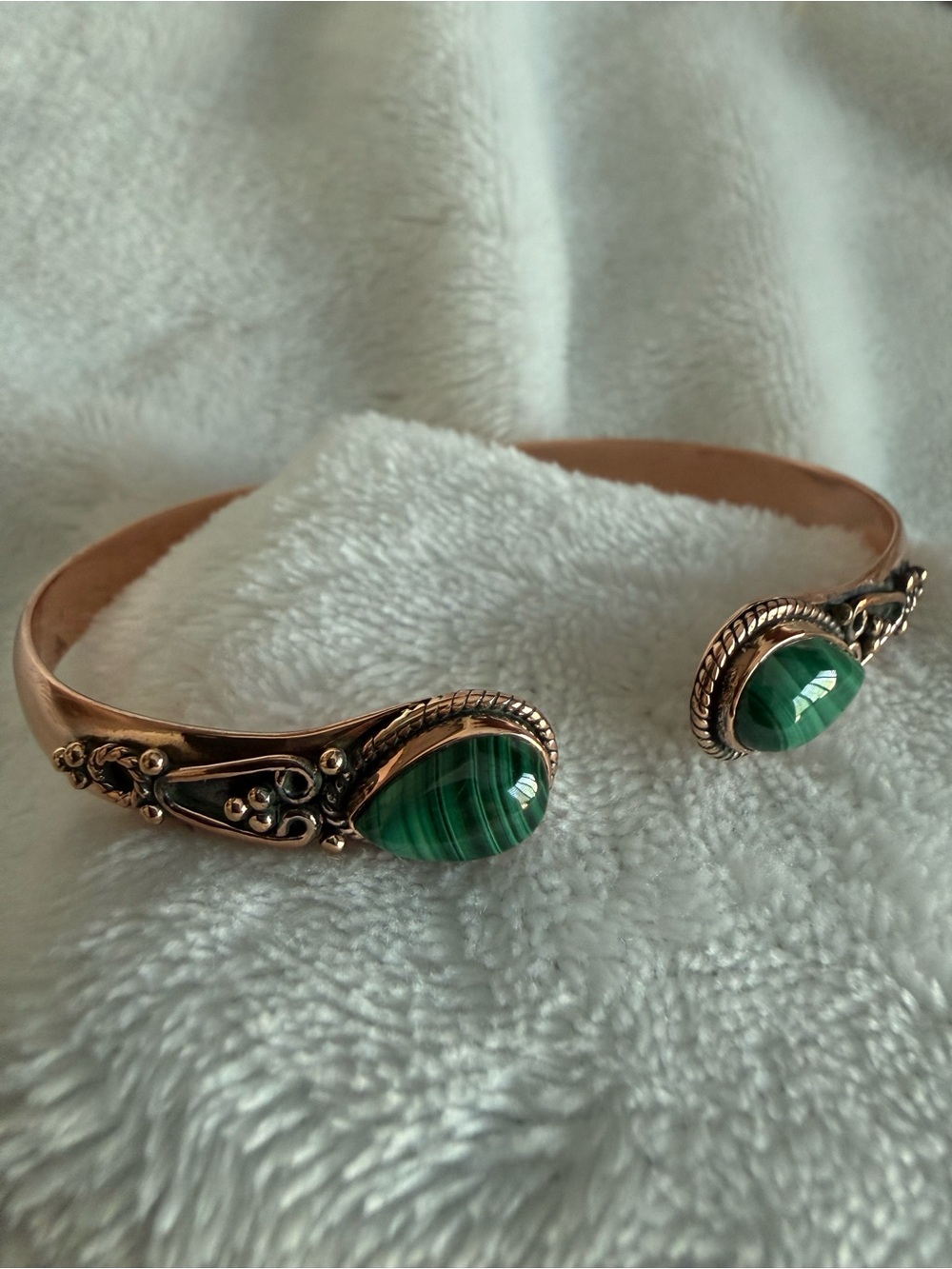 Malachite Copper Cuff Bracelet Southwestern Boho Statement NWOT - Picture 3 of 4